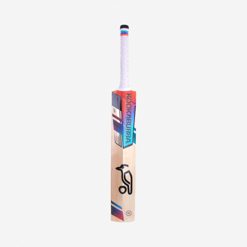 2023 Aura Pro Junior Cricket Bat back