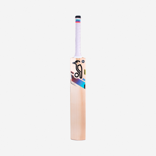 2023 Aura Pro Junior Cricket Bat front