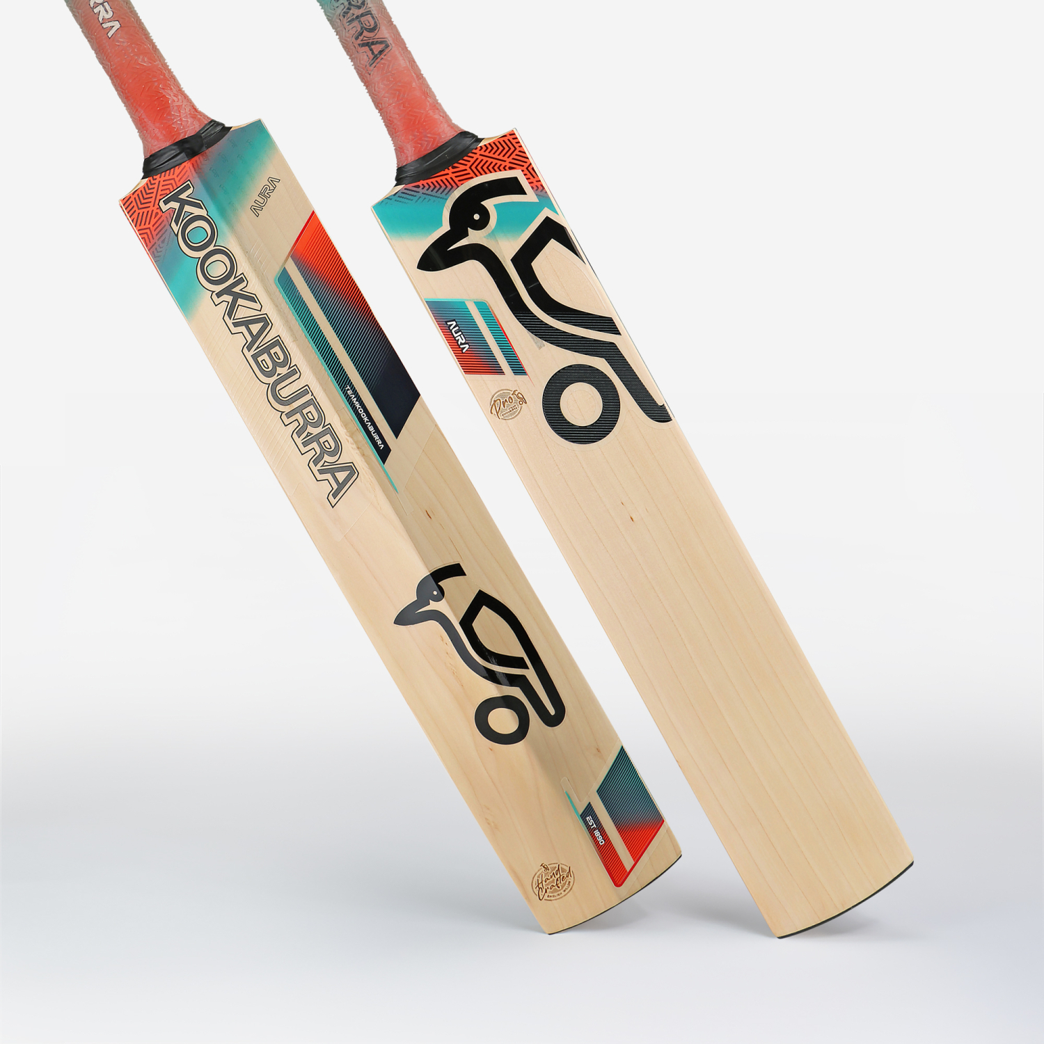 Kookaburra Aura Pro Cricket Bat